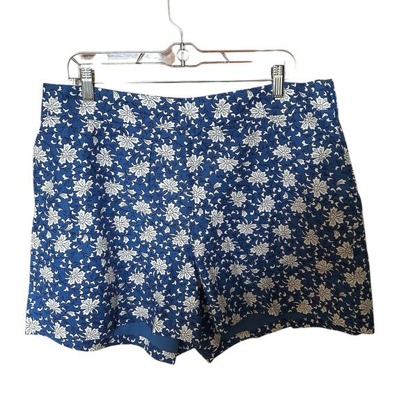 J. CREW Women’s Floral 100% Cotton Sky Blue White Black Lined Shorts Size 16 - Picture 2 of 9